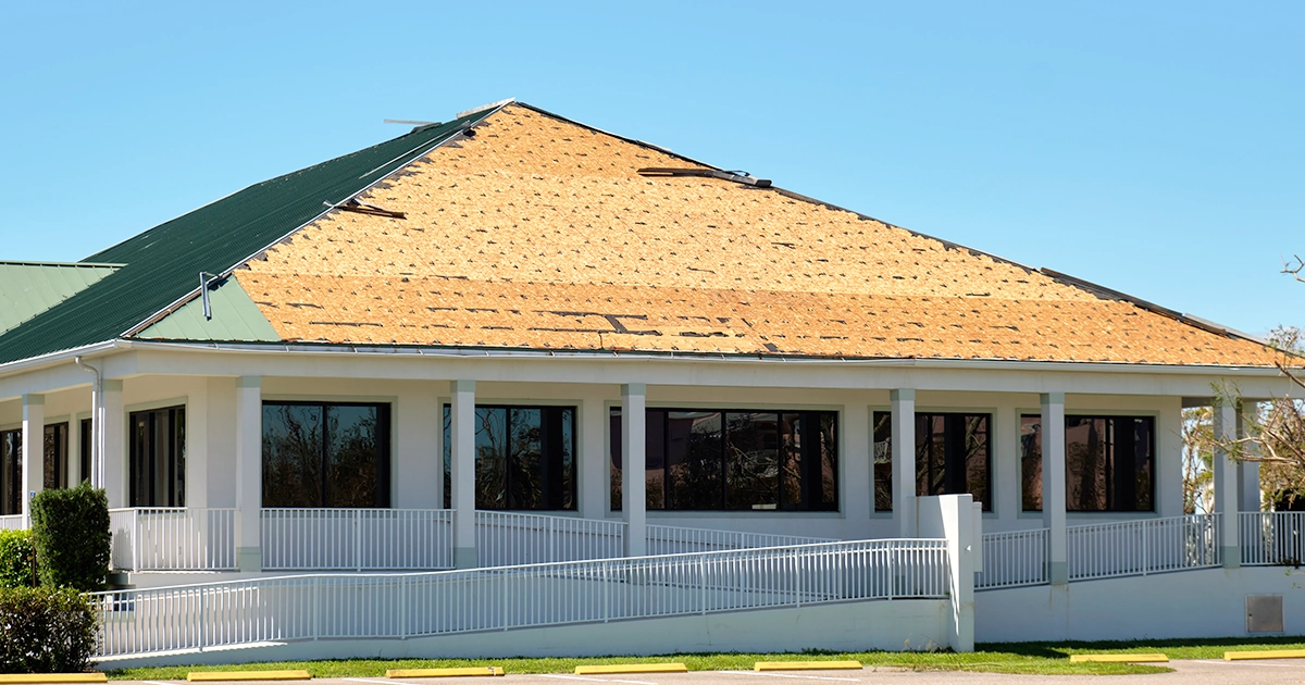 How to confidently choose the right roofing contractor for your home in 2024